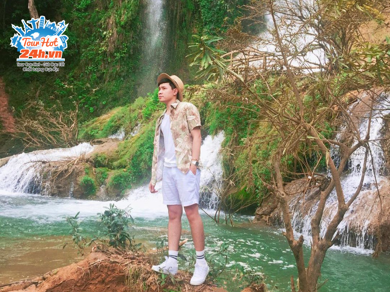 check-in-thac-dai-yem-1