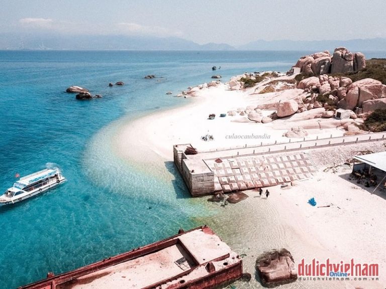 lưu trú tại cù lao câu