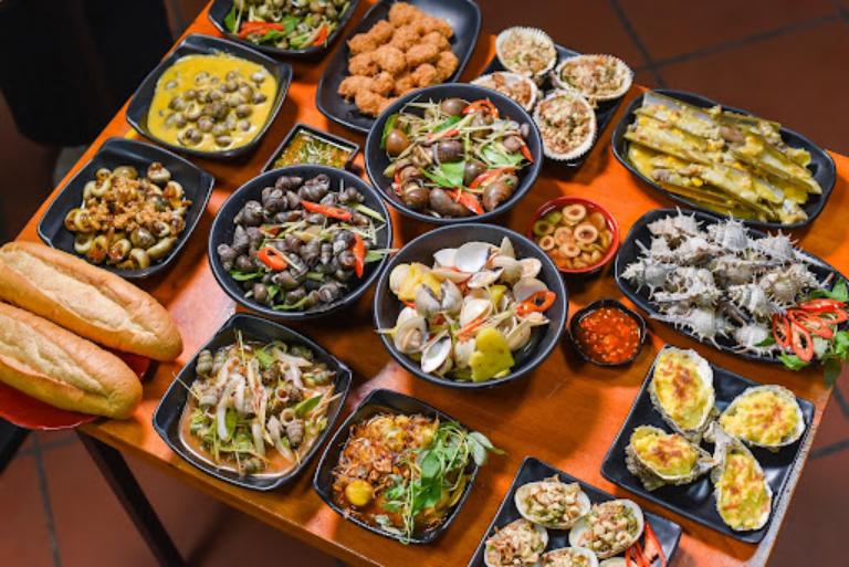 du-lich-gan-ha-noi-bang-xe-may