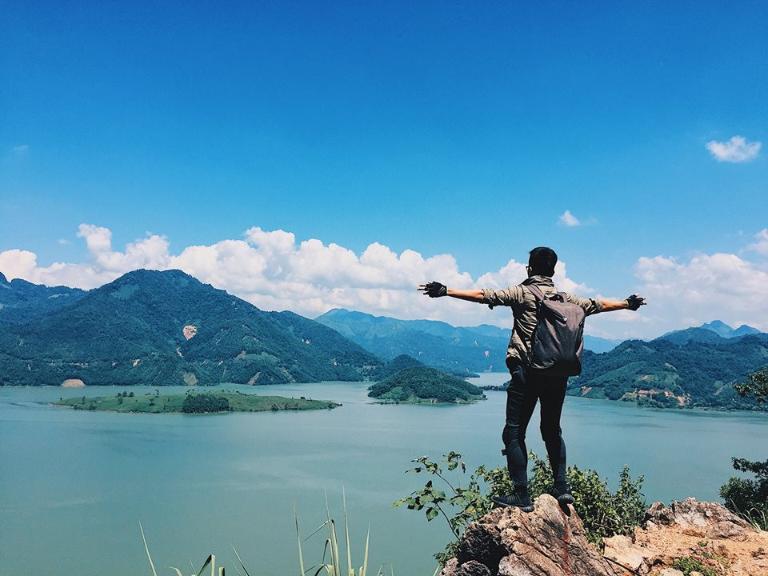 du-lich-gan-ha-noi-bang-xe-may