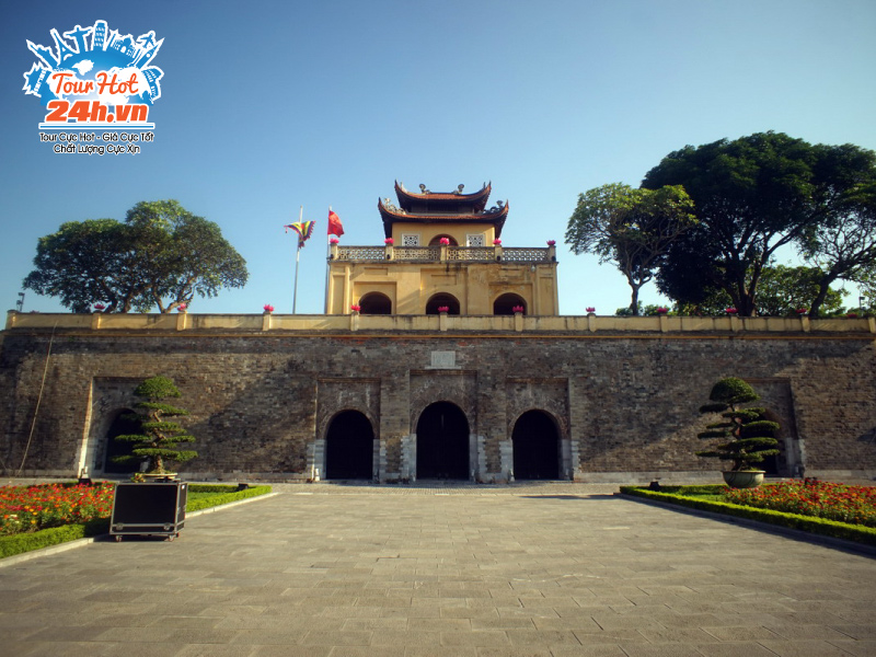 hoang-thanh-thang-long-o-dau