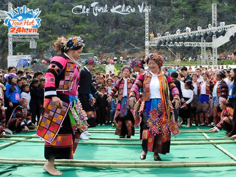 hoat-dong-Cho-tinh-khau-vai