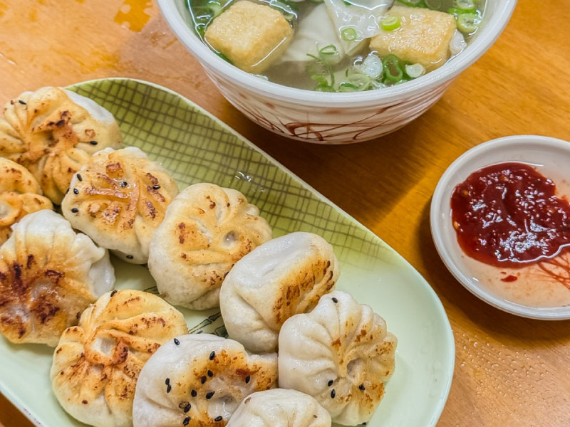 banh-bao-ap-chao-mon-an-thuong-hai