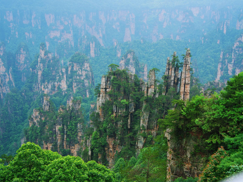 du-lich-trung-quoc-da-dang-canh-quan